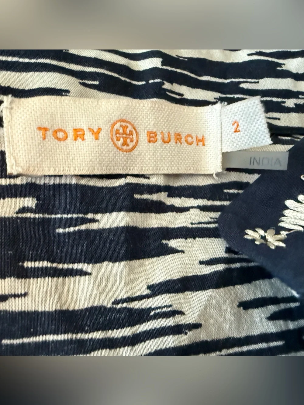 Tory Burch Navy Ikat Tunic Blouse Shisha Mirror Embellished Size 2 Space dye